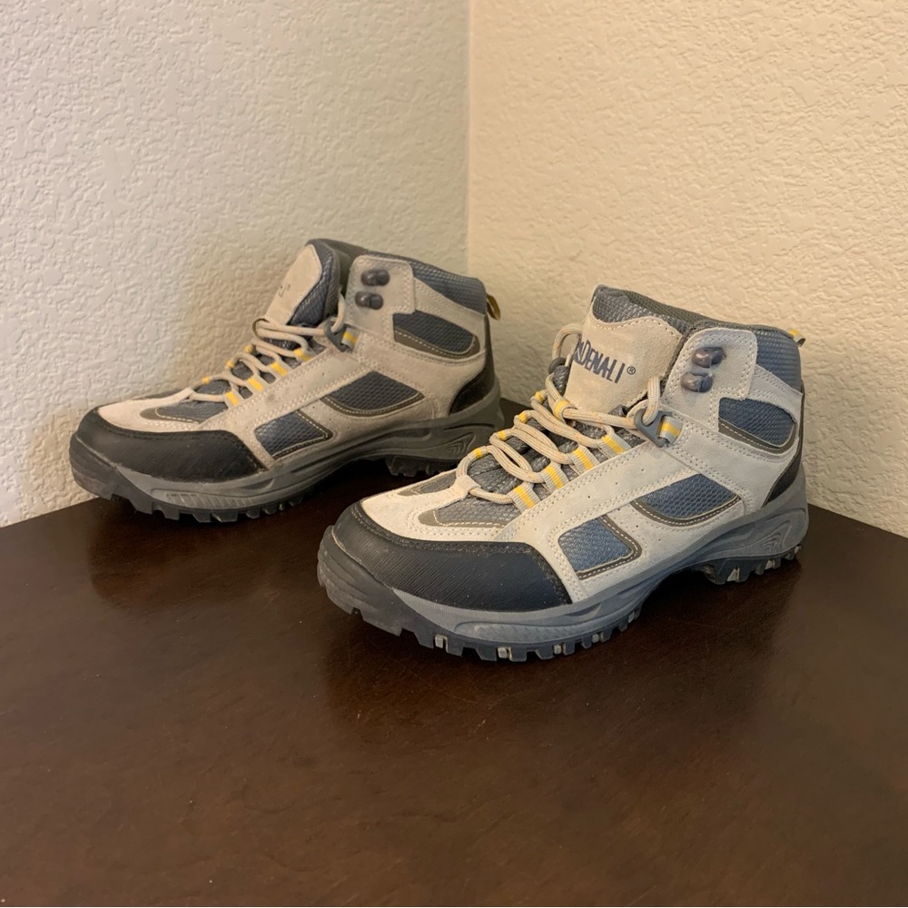 Denali Hiking Boots Women's Size 7.5 Gray Suede Mesh HW40298AS Trail Shoes